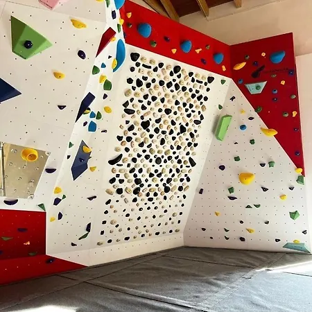 - Ca La Carme Peramola